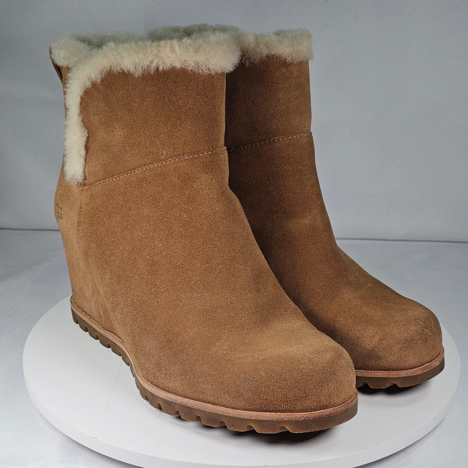 Ugg Seyline Women Tan Suede Wedge Booties Shearling Lined Size 10